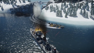 Pierwsza torpeda trafiła w ląd.jpg